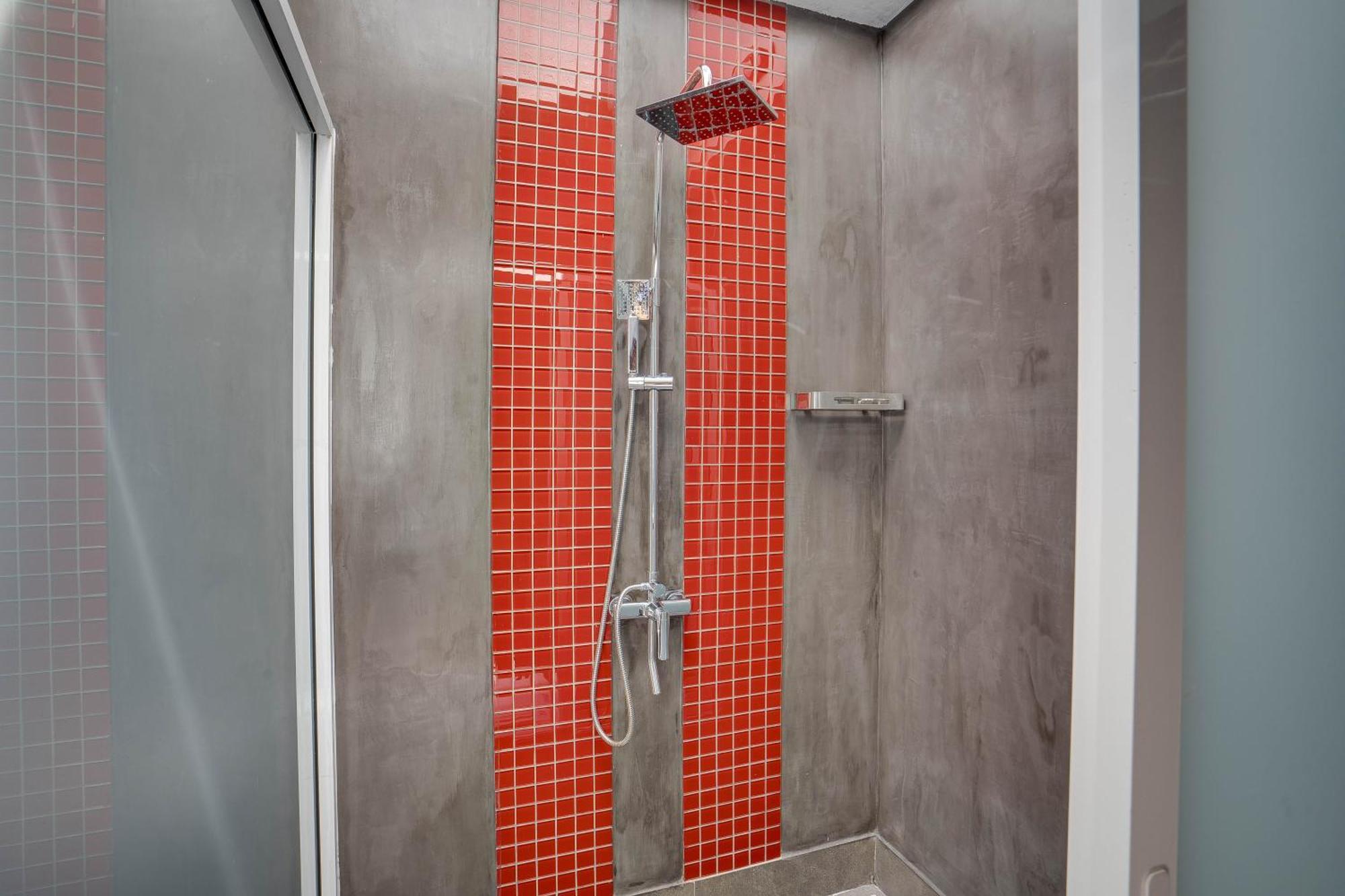 Hasthri Boutique Red Chalet In Ahangama With Pool Near Beach Екстер'єр фото
